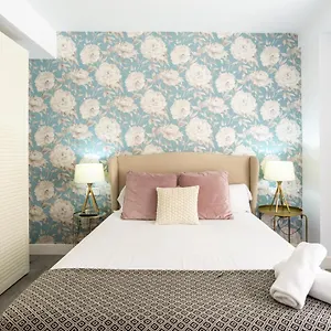https://apt-soho-premium-4-bedrooms.hotelsinnerja.org